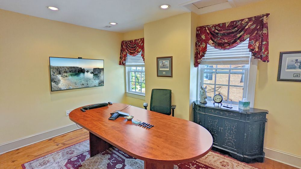 Office Space in Downtown Leesburg: 101 Loudoun Streeet SW, Leesburg, VA 20175
